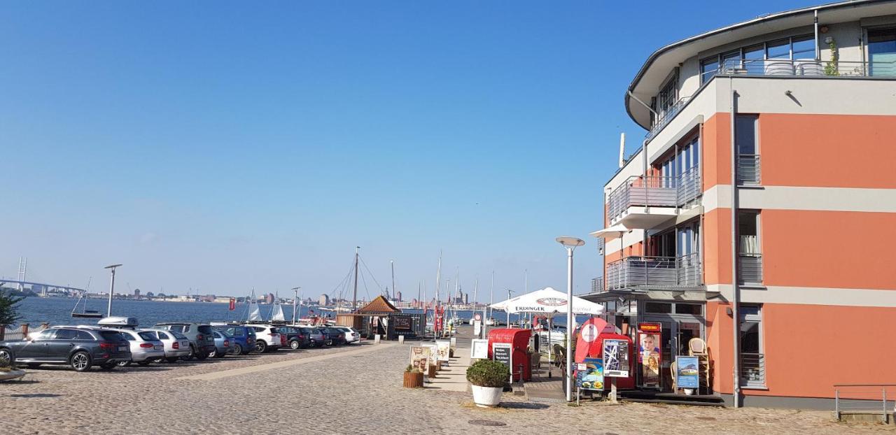 Ferienwohnung Seeblick Altefahr Luaran gambar
